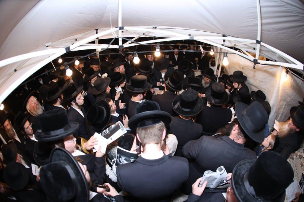 בראשות האדמו"ר: בחסידות ציינו את הילולת הרה"ק מזוועיל