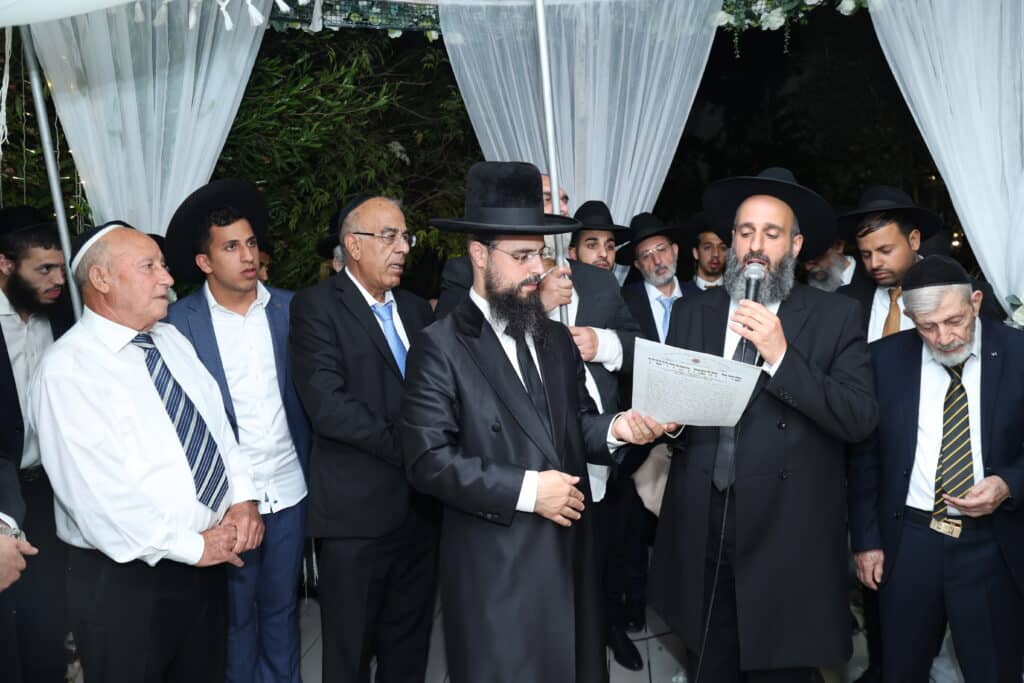 גלריה: בנו של הרב עזיז נישא לבת הרב בוהדנה