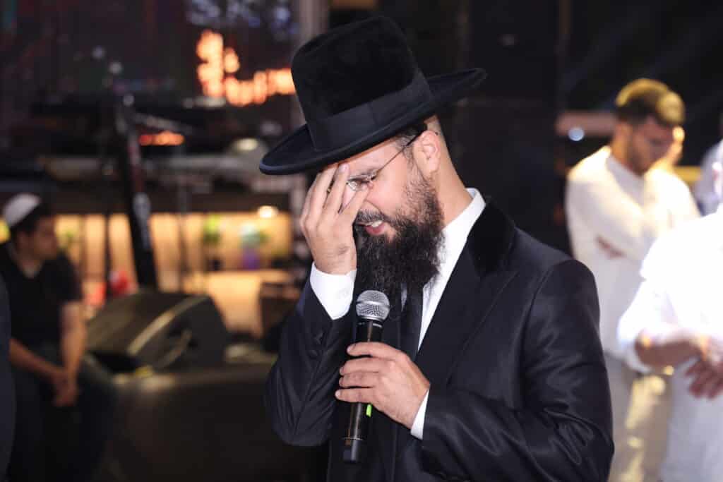 גלריה: בנו של הרב עזיז נישא לבת הרב בוהדנה