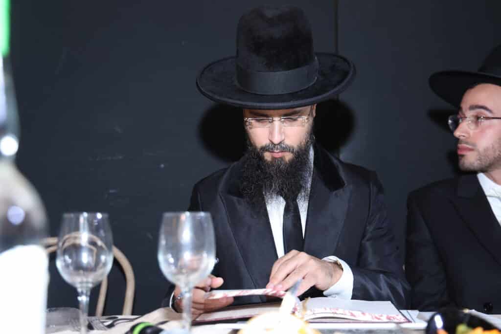 גלריה: בנו של הרב עזיז נישא לבת הרב בוהדנה