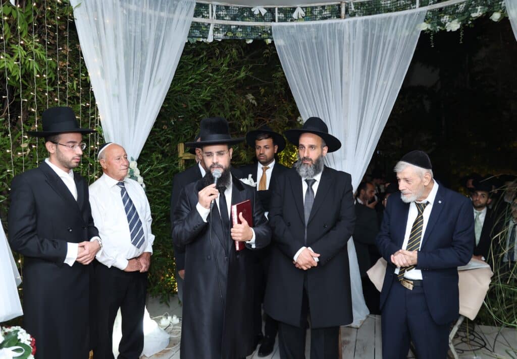 גלריה: בנו של הרב עזיז נישא לבת הרב בוהדנה