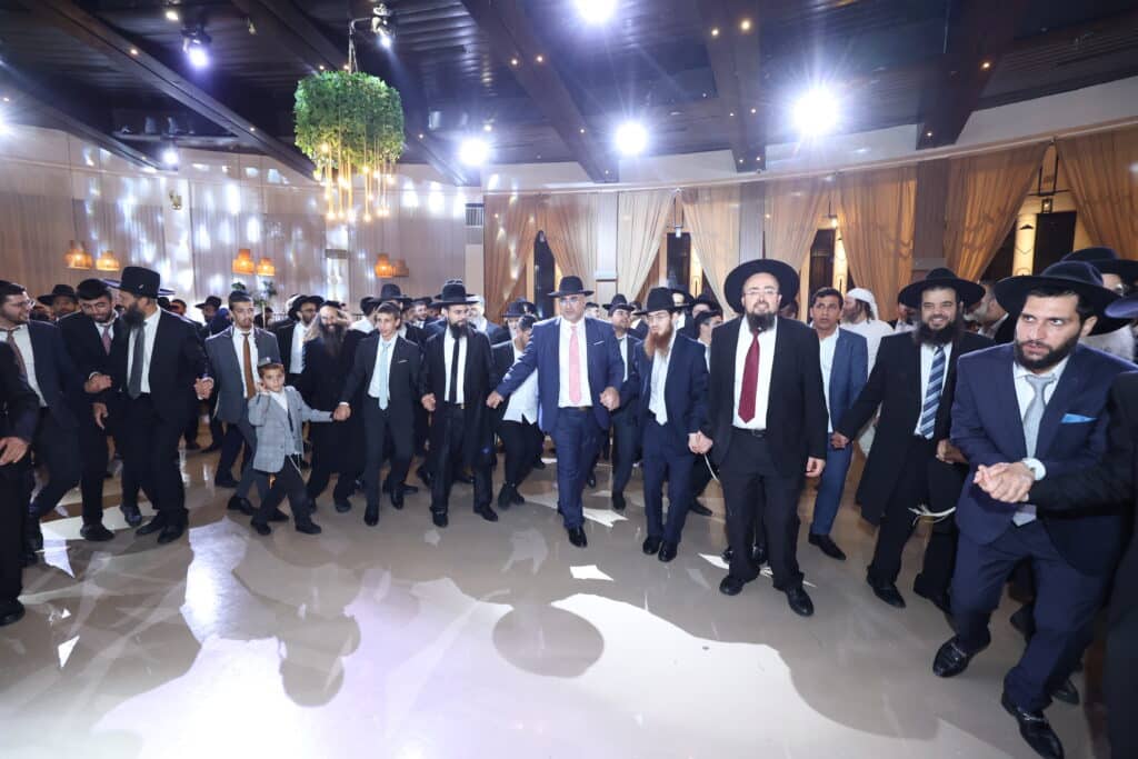 גלריה: בנו של הרב עזיז נישא לבת הרב בוהדנה
