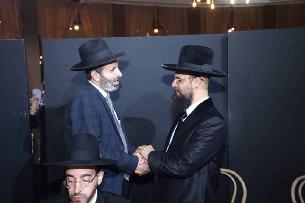 גלריה: בנו של הרב עזיז נישא לבת הרב בוהדנה