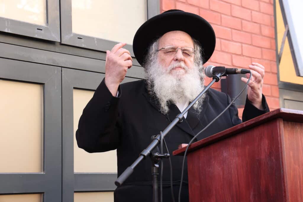 הלווית ההמונים: הרבנית הצדקנית מגור ע"ה הובאה למנוחות