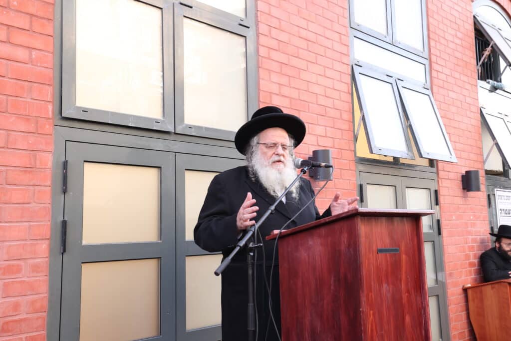 הלווית ההמונים: הרבנית הצדקנית מגור ע"ה הובאה למנוחות