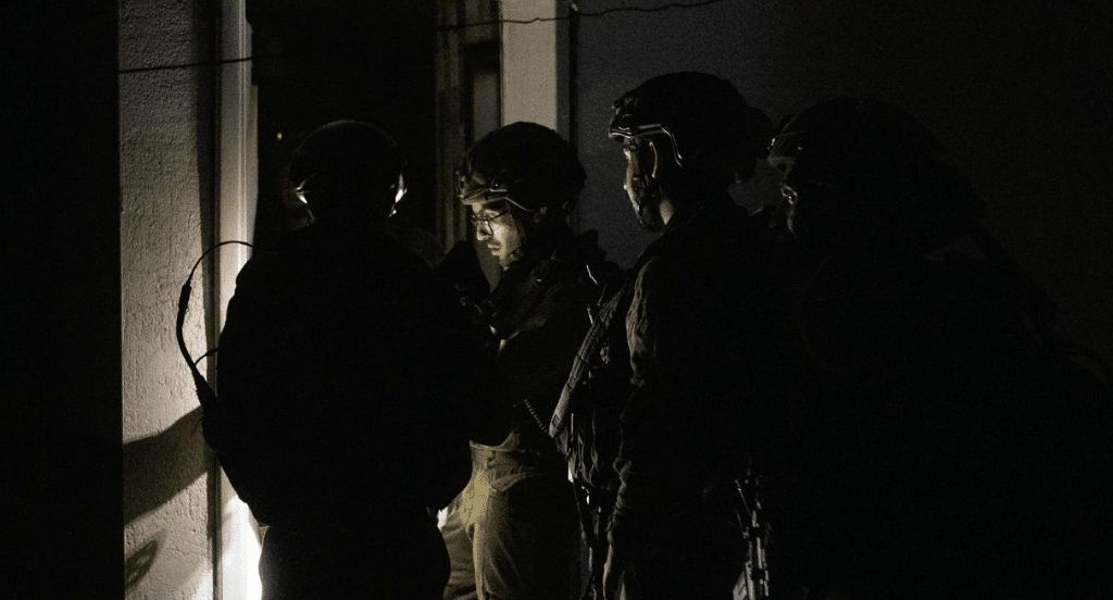 פעילות יו"ש: חילופי אש עם מחבלים חמושים