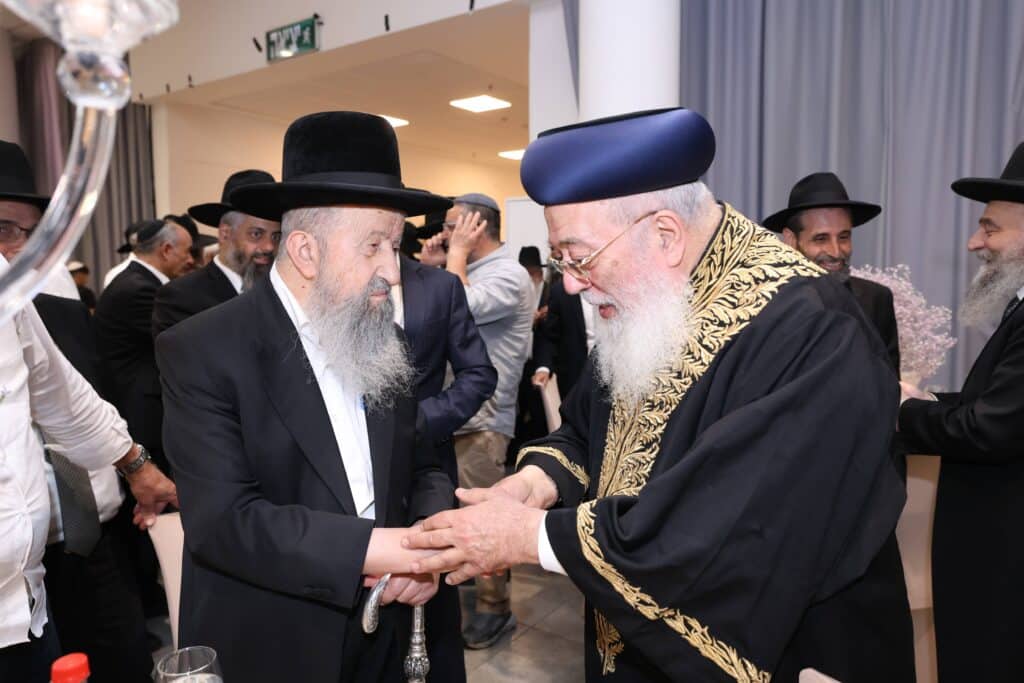 גלריה: נכד הגרש"מ עמאר והגרב"צ מוצפי נכנס לחופה