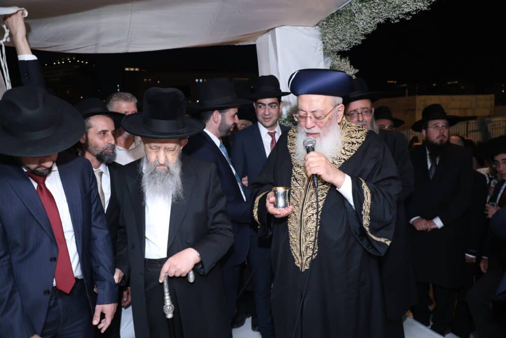 גלריה: נכד הגרש"מ עמאר והגרב"צ מוצפי נכנס לחופה