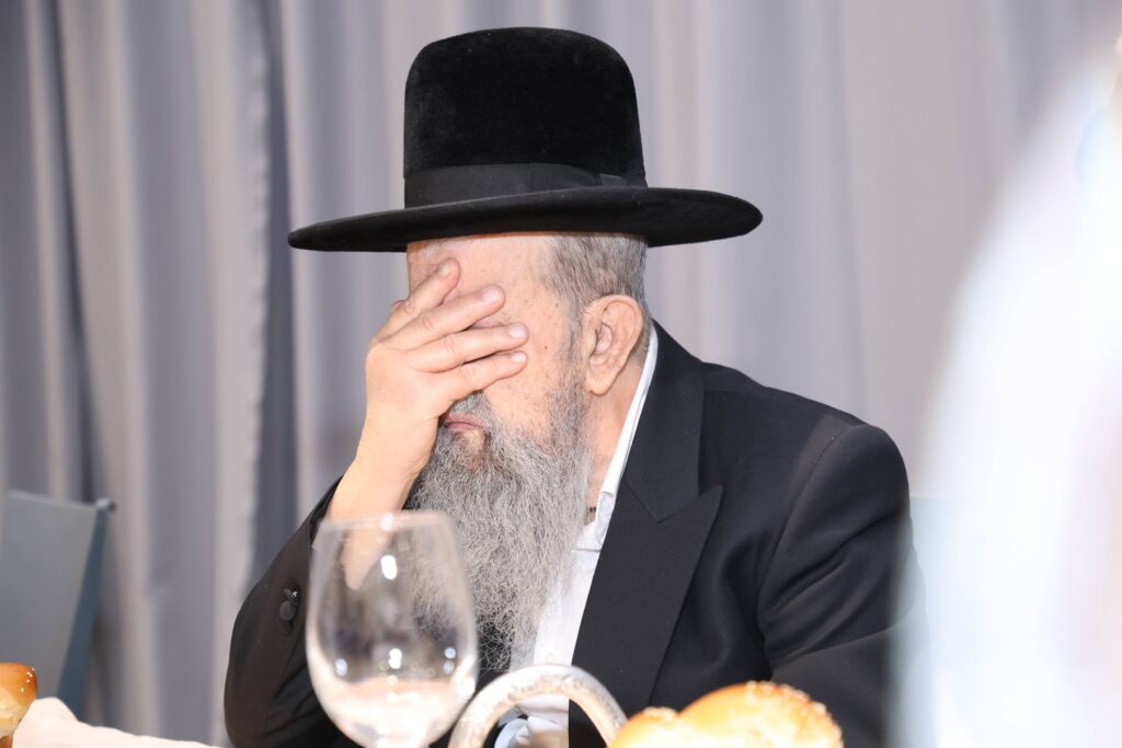 גלריה: נכד הגרש"מ עמאר והגרב"צ מוצפי נכנס לחופה