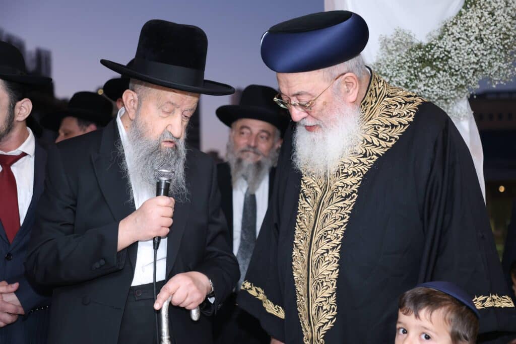 גלריה: נכד הגרש"מ עמאר והגרב"צ מוצפי נכנס לחופה