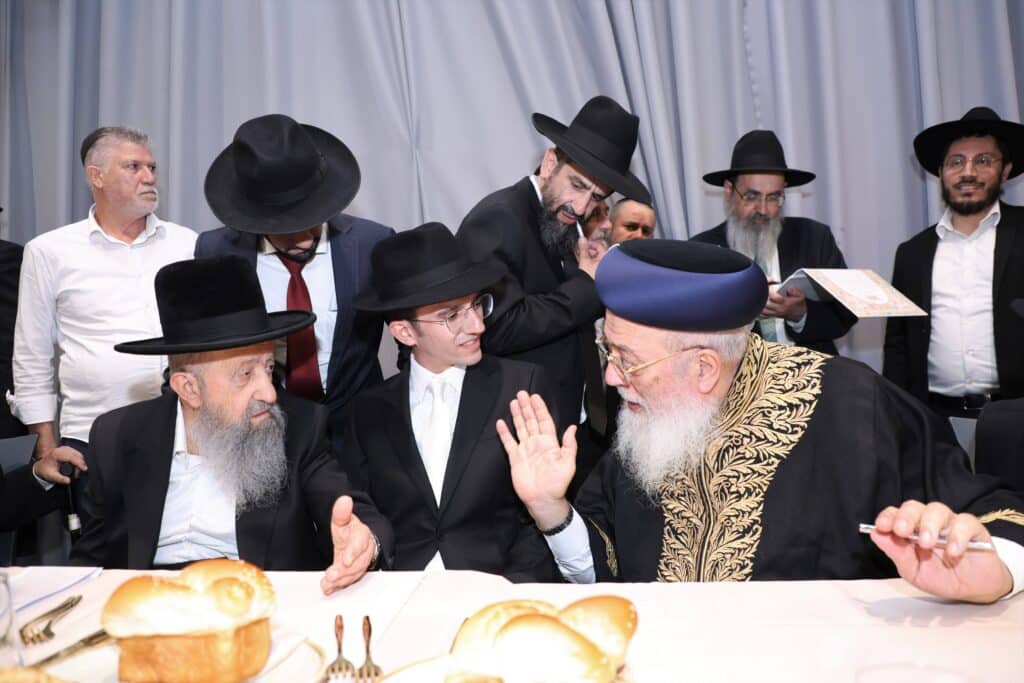 גלריה: נכד הגרש"מ עמאר והגרב"צ מוצפי נכנס לחופה