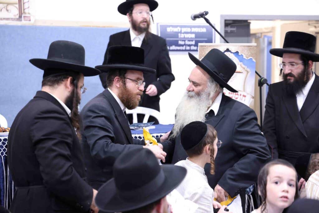 בן חמש למקרא: מסיבת חומש במכנובקא בעלזא בירושלים 