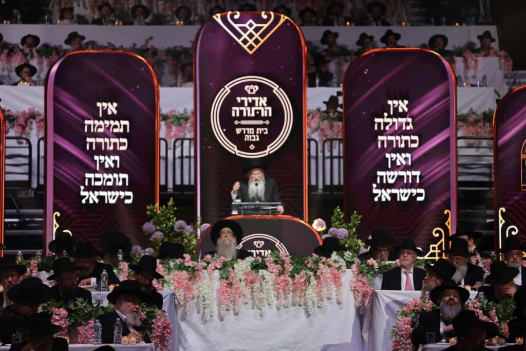 מרן הגרמ"ה הירש בנאום דרמטי: "השמאל לוחם נגד הדת" • צפו