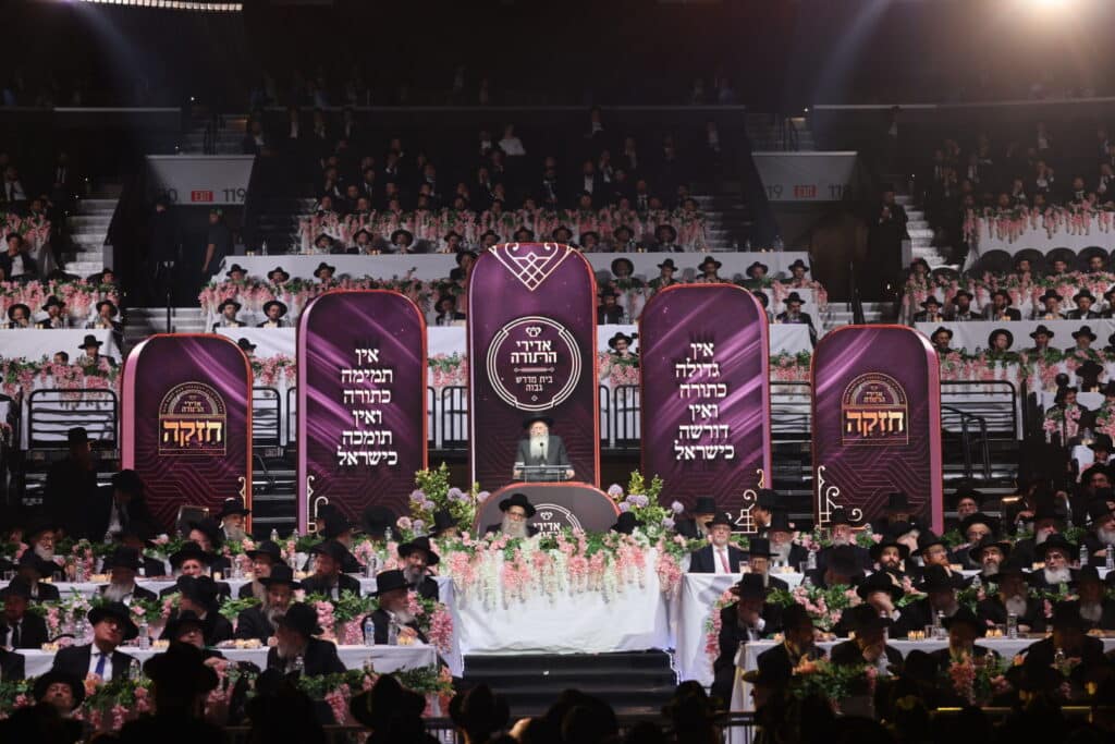 מרן הגרמ"ה הירש בנאום דרמטי: "השמאל לוחם נגד הדת" • צפו