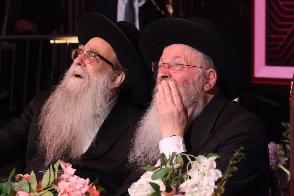 מרן הגרמ"ה הירש בנאום דרמטי: "השמאל לוחם נגד הדת" • צפו