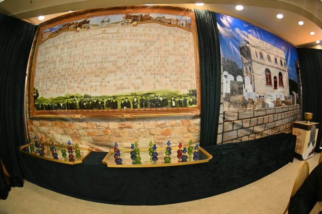 אלפים בהילולת הבעל שם טוב המרכזית בירושלים