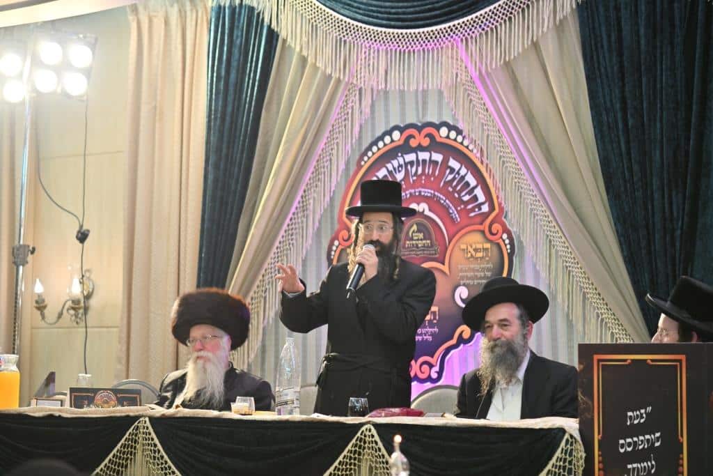 אלפים בהילולת הבעל שם טוב המרכזית בירושלים