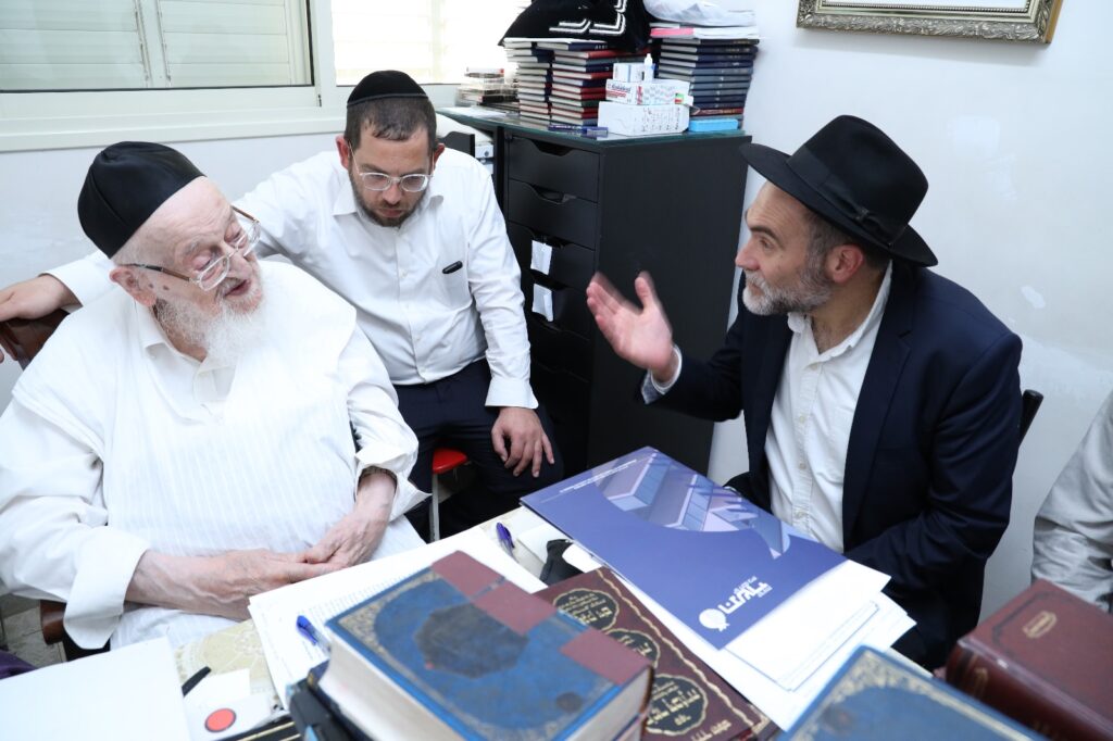מרנן ורבנן גדולי הדור שליט"א קיבלו בשמחה את הבשורה המהפכנית שתסייע לזוגות צעירים לרכוש דירה
