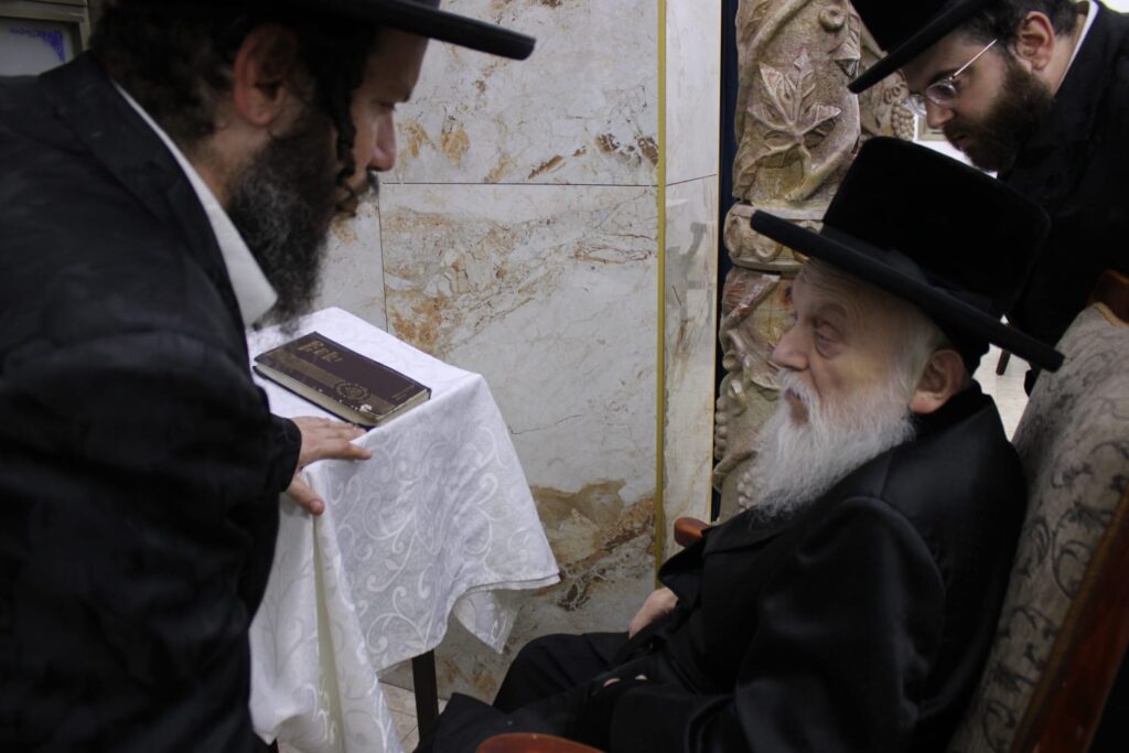 גלריה: הילולא של הרבי הקדוש בעל ה"יד יוסף"