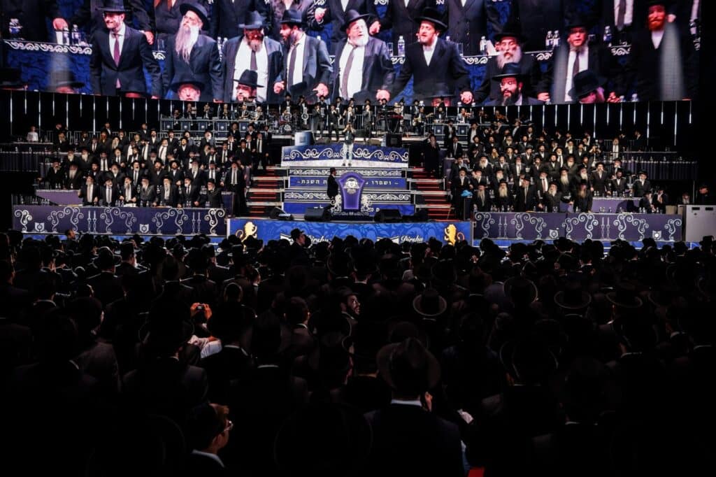 כשרבבות ב"פרדנשל סנטר" חגגו את תחילת לימוד מסכת שבת - גלריה