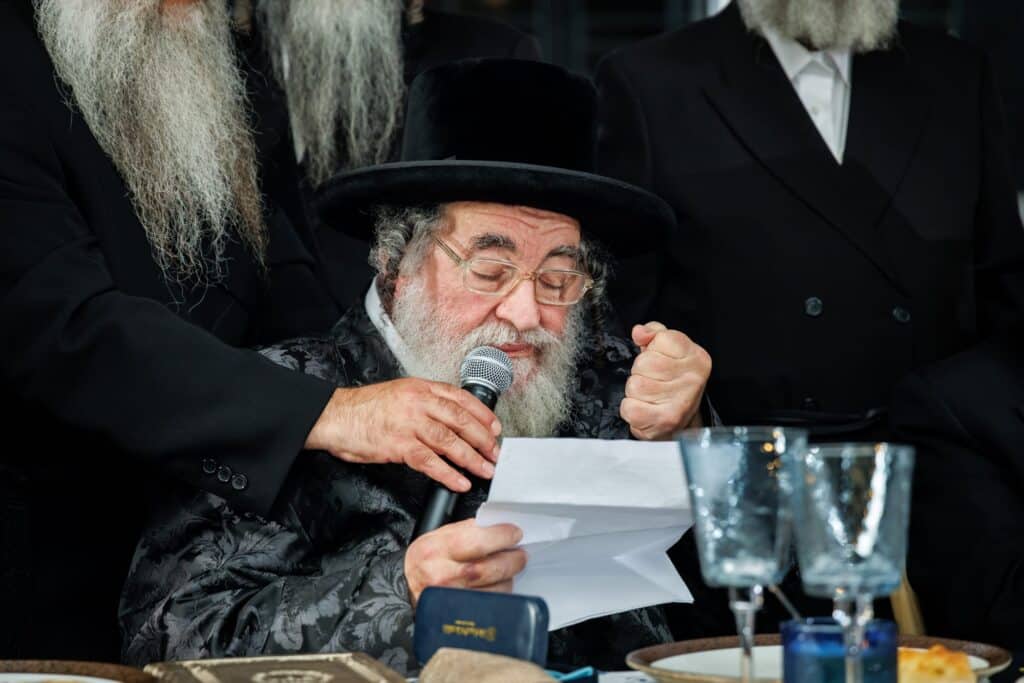 עם הרבי מוי'זניץ: הלילה התקיים הדינר הרביעי במנהטן