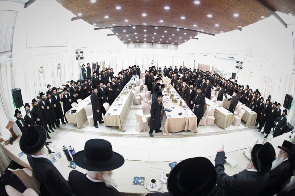 גלריה: ברחמסטריווקא חגגו את מעמד 'אדירי התורה'