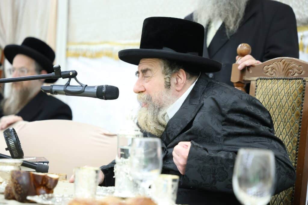 גלריה: ברחמסטריווקא חגגו את מעמד 'אדירי התורה'