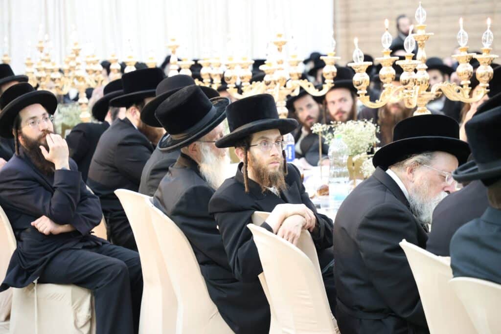 גלריה: ברחמסטריווקא חגגו את מעמד 'אדירי התורה'