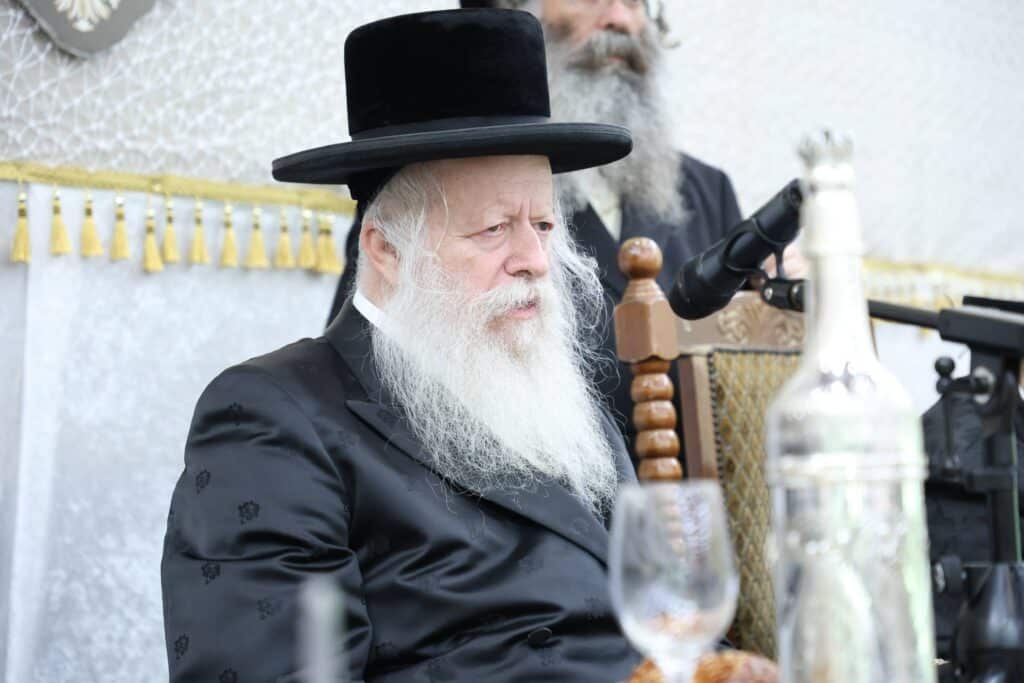 גלריה: ברחמסטריווקא חגגו את מעמד 'אדירי התורה'