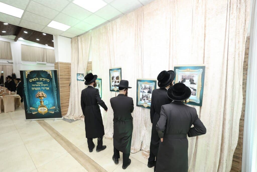 גלריה: ברחמסטריווקא חגגו את מעמד 'אדירי התורה'