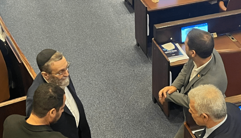 איצקוביץ' - החדשות החמות של המגזר החרדי