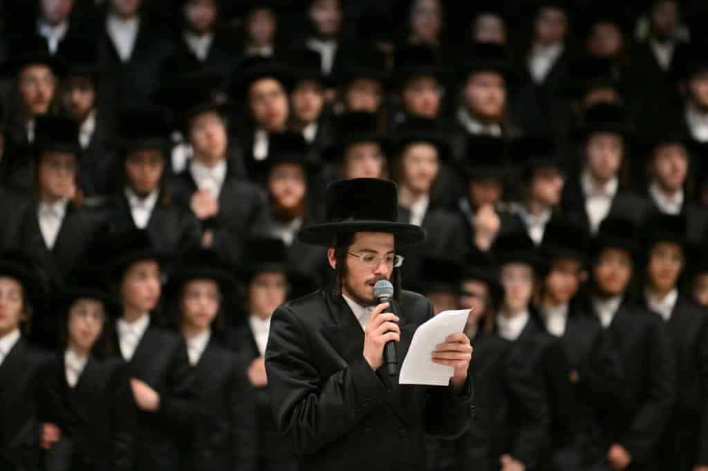 השבע ברכות של ויז'ניץ-ספינקא-ברעזשאן-אולם-זאליזשא