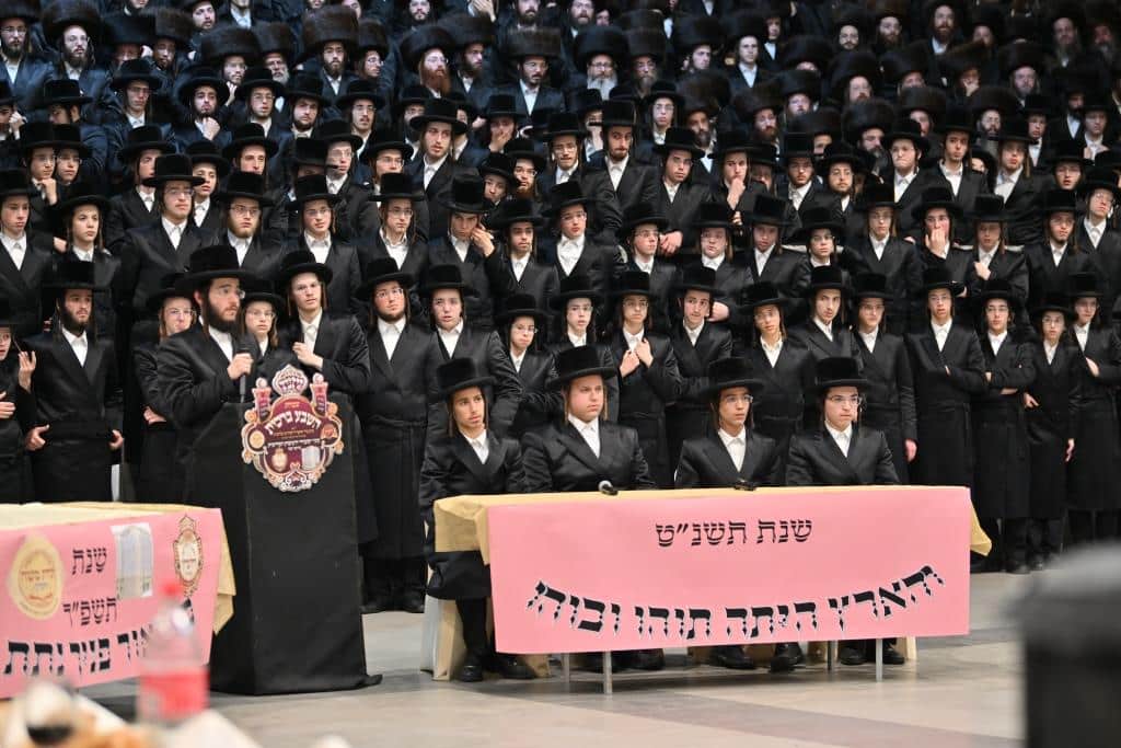 השבע ברכות של ויז'ניץ-ספינקא-ברעזשאן-אולם-זאליזשא