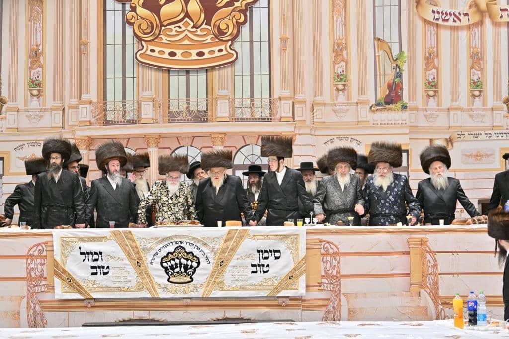 השבע ברכות של ויז'ניץ-ספינקא-ברעזשאן-אולם-זאליזשא