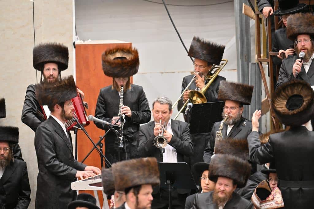 השבע ברכות של ויז'ניץ-ספינקא-ברעזשאן-אולם-זאליזשא