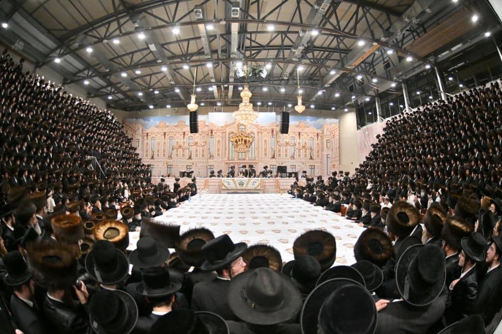 השבע ברכות של ויז'ניץ-ספינקא-ברעזשאן-אולם-זאליזשא