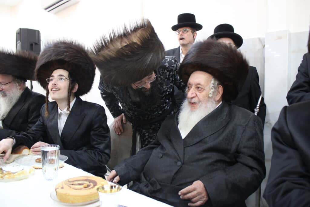 אלע חסידים: שבע ברכות לנכדת האדמו"ר מצאנז