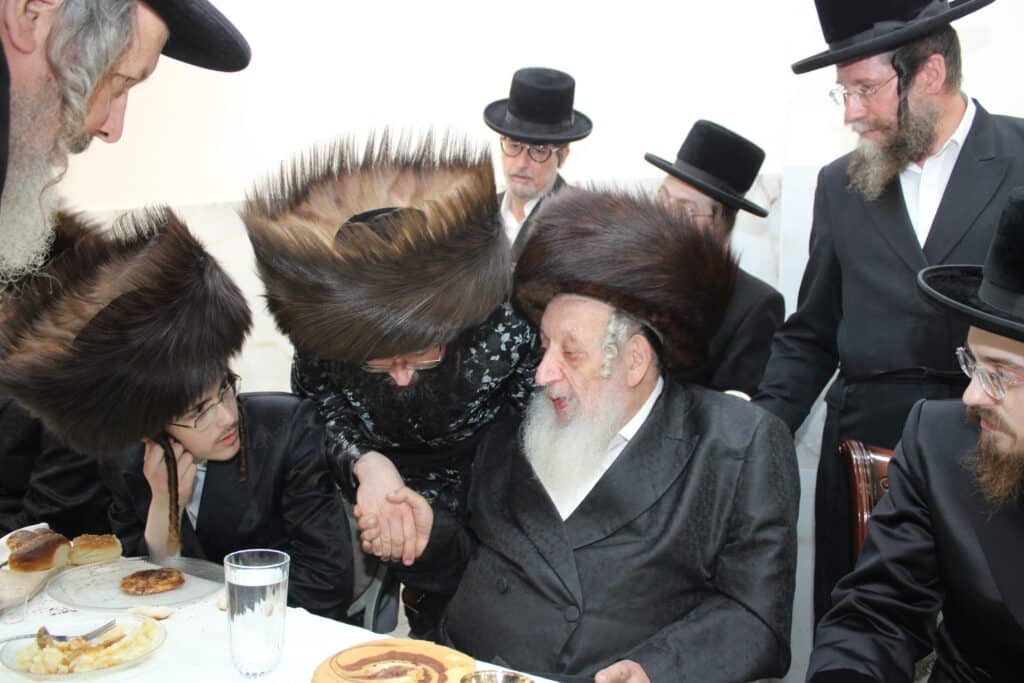 אלע חסידים: שבע ברכות לנכדת האדמו"ר מצאנז