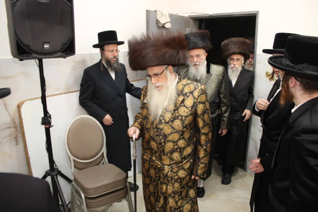 אלע חסידים: שבע ברכות לנכדת האדמו"ר מצאנז