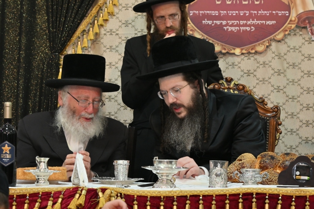 בהילולת מודז'יץ: הכנסת ספר תורה וסיום הש"ס בביתר