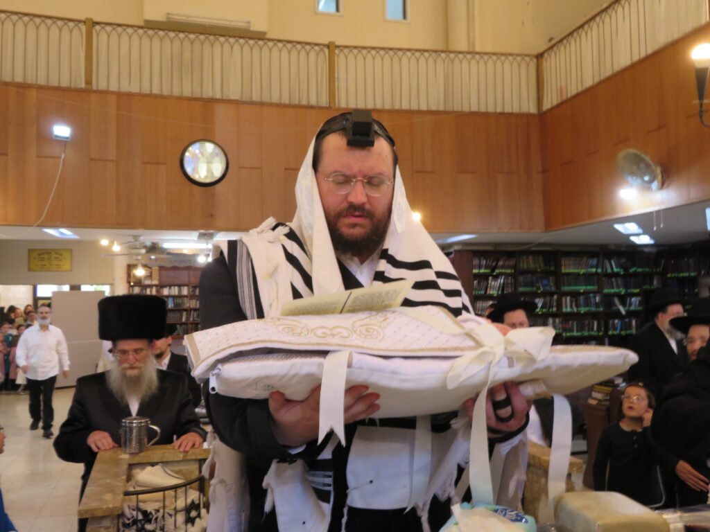 שמחת הברית בחצרות אביר יעקב סאדיגורה - רדומסק