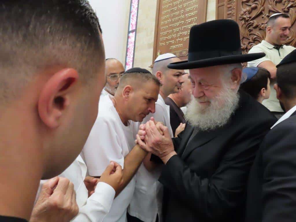 גלריה: רבנים ואישי ציבור ציינו את הילולת המלאך רפאל