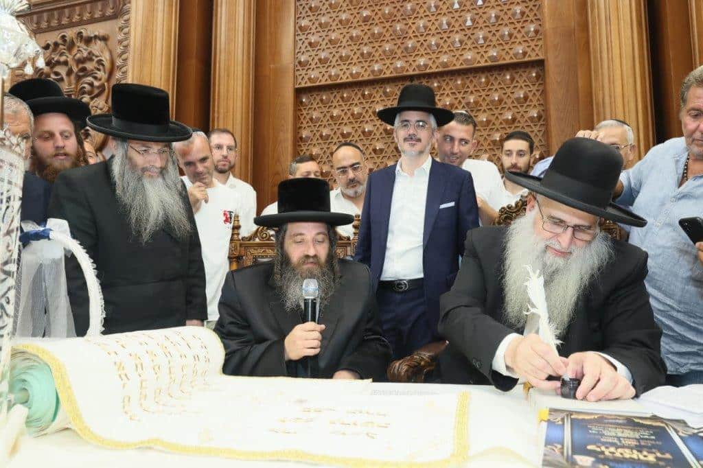 גלריה: רבנים ואישי ציבור ציינו את הילולת המלאך רפאל