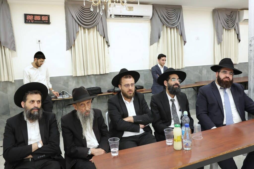 הגר"מ צדקה: "אנחנו במצב חירום, עלינו להתחזק בתפילה"