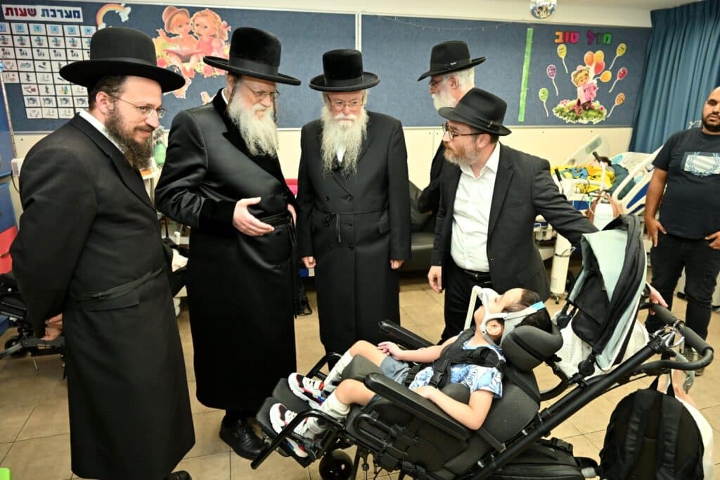 האדמו"ר ממודז'יץ בביקור היסטורי ב'עלה': "עבודת קודש שאי אפשר לתאר"