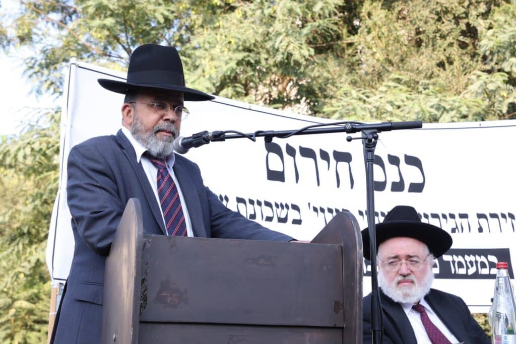 תושבי שכונת שמואל הנביא התכנסו לעצרת תפילה וזעקה תושבי שכונת שמואל הנביא התכנסו לעצרת תפילה וזעקה