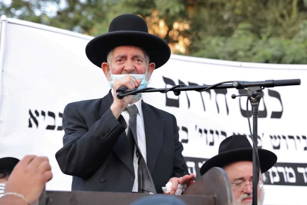 תושבי שכונת שמואל הנביא התכנסו לעצרת תפילה וזעקה תושבי שכונת שמואל הנביא התכנסו לעצרת תפילה וזעקה