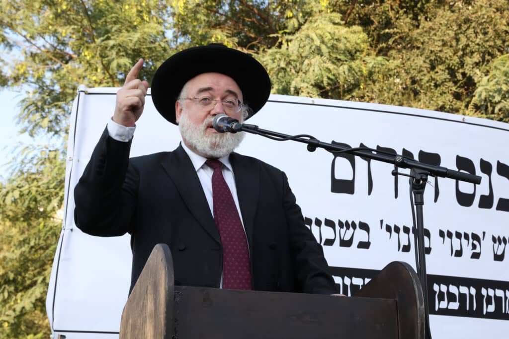 תושבי שכונת שמואל הנביא התכנסו לעצרת תפילה וזעקה תושבי שכונת שמואל הנביא התכנסו לעצרת תפילה וזעקה