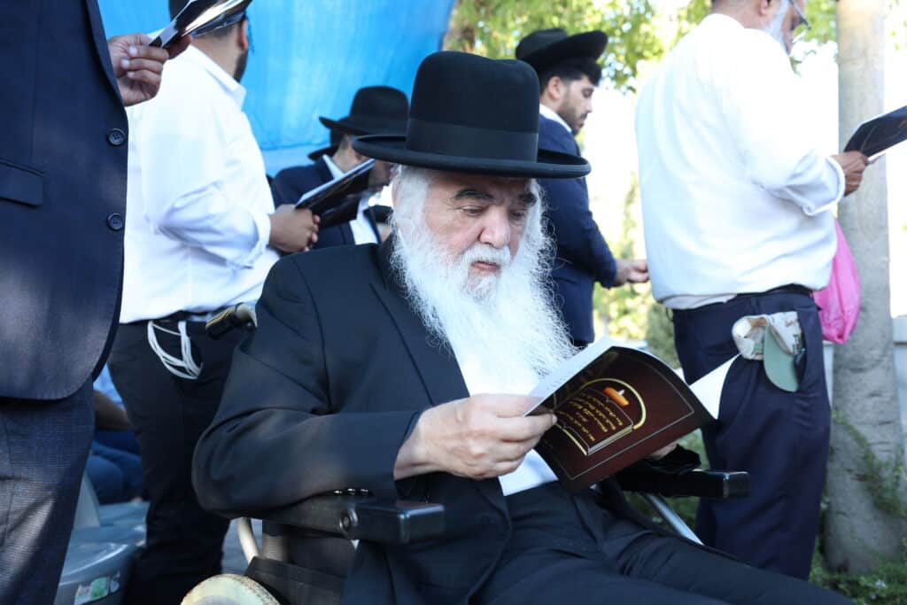 המוני בית ישראל עלו לקברו של גאון רבני תימן הרב יוסף צובירי זצוקללה"ה