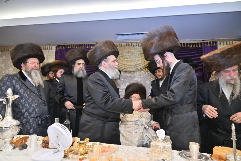 שמחת בית ספינקא - עבודת הלב ליעזש - טשאקאווע - מאקאווא